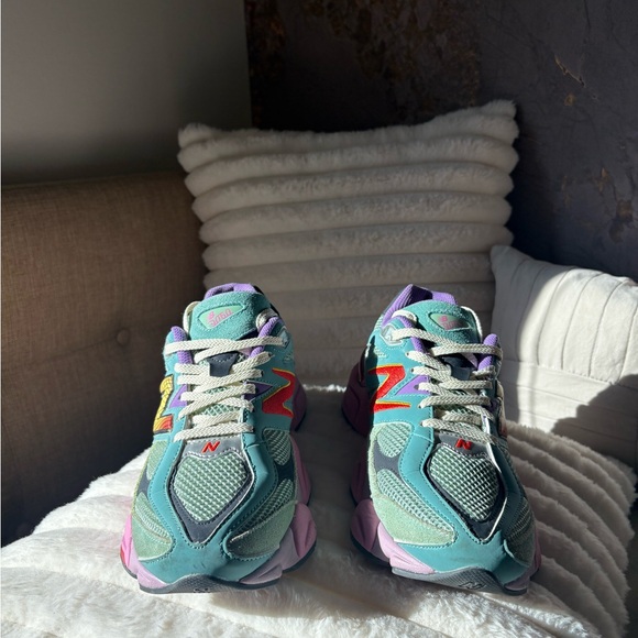 New Balance Multicolor Athletic Shoes 9060s